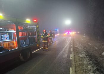 Arad: Accident grav între Horia și Șiria: o persoană a murit, după coliziunea a patru autoturisme