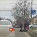 Timișoara: motociclist de 18 ani rănit după coliziunea cu un autoturism