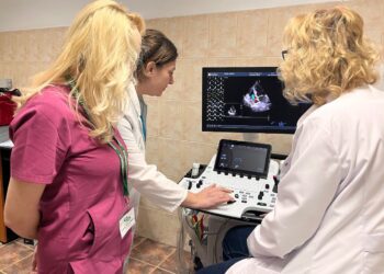 Ambulatorul de Cardiologie al Clinicii ASCAR oferă evaluare completă și îngrijire continuă pentru pacienții cu boli cardiovasculare