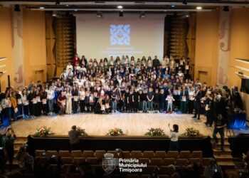 Primăria Timișoara extinde programul de premiere a performanței către învățământul primar
