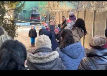 Timișoara: Grădiniță evacuată după sesizarea unui miros de gaz/Video