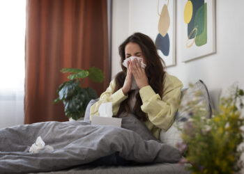 Primul deces cauzat de gripă în județul Timiș, în acest sezon. Peste 2.300 de cazuri de infecții respiratorii, într-o singură săptămână