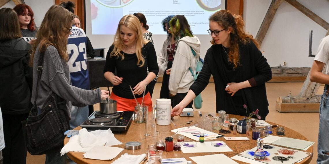 „Cultura nu se repetă, se reinventează” – FAD UVT marchează Ziua Culturii Naționale prin noi spații și expoziții