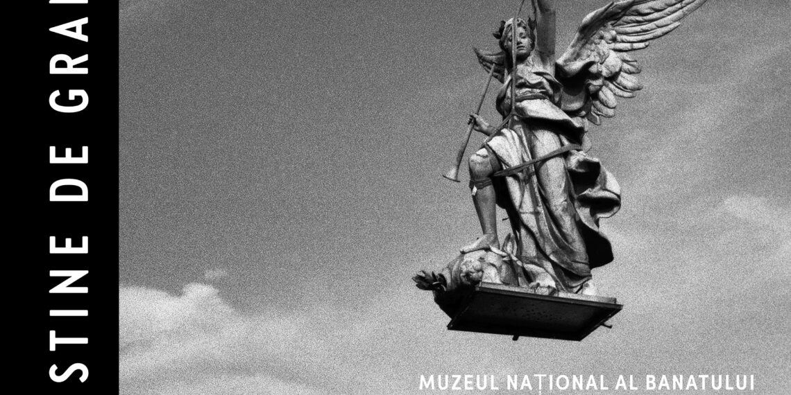 „Zeii de împrumut ai Vienei. Martori împietriți”: Expoziție-eveniment a fotografei Christine de Grancy la Muzeul Național al Banatului din Timișoara