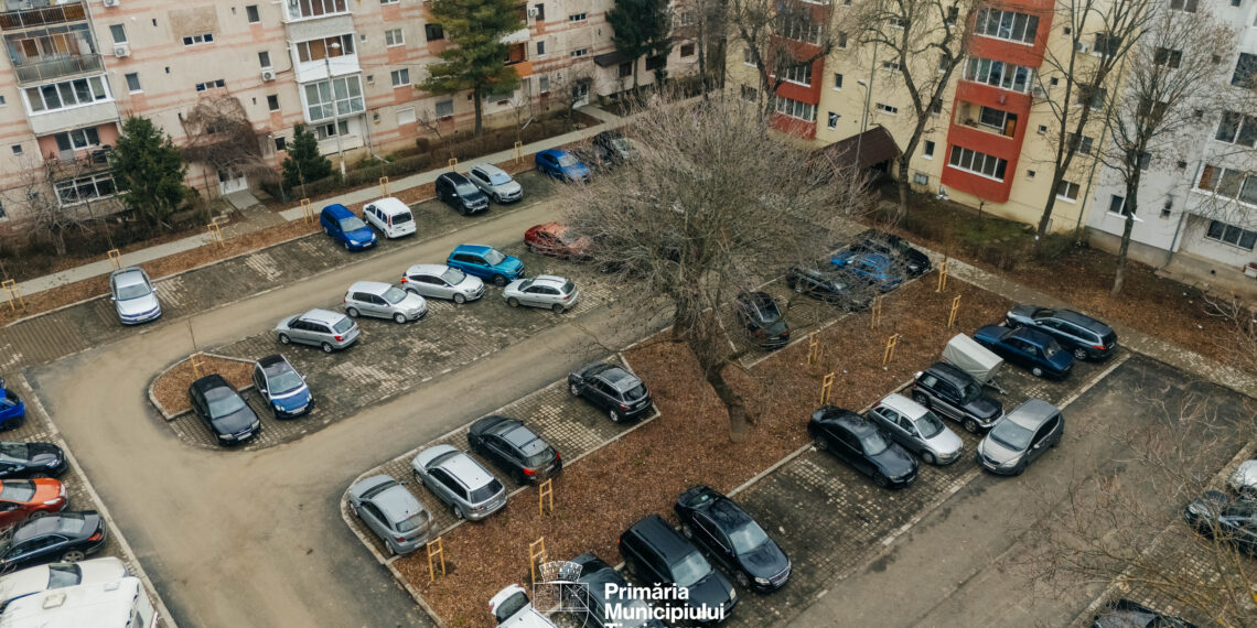 Primăria Timișoara a început lucrările la două noi parcări în cartiere