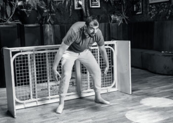 „Ruptură”, one-man show cu Lajter Márkó Ernesztó, premieră la Casa cu Lei