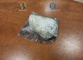 Bărbat prins în flagrant cu droguri de mare risc la Timișoara: 150 de grame de 2CMC și 6.000 de lei confiscate