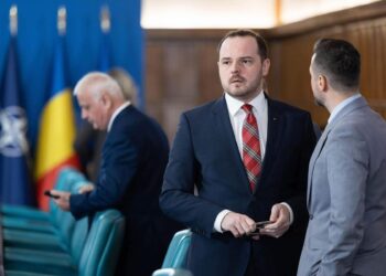 „Rogobete: Veniturile personalului medical nu vor fi reduse. Reforma se face prin performanță, nu prin tăieri”