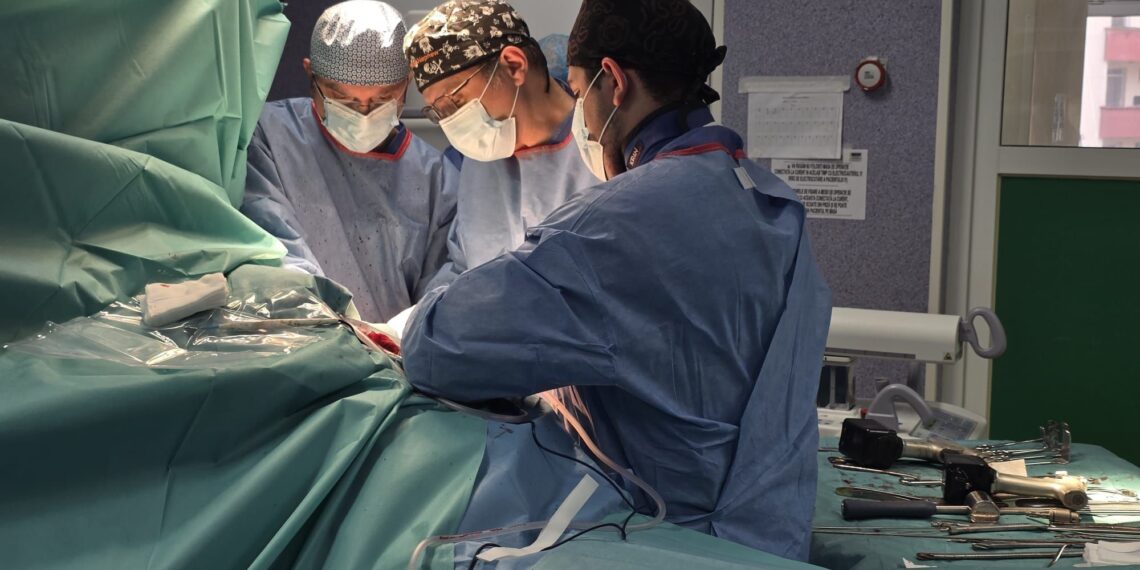 Transplant de țesut osos reluat la Spitalul Județean din Timișoara/Foto