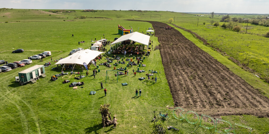 CODRU organizează o nouă acțiune de împădurire. 10.000 de copaci vor fi plantați la Ianova