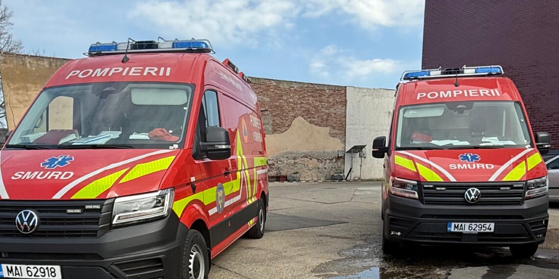 Noi ambulanțe SMURD în dotarea Inspectoratului pentru Situații de Urgență „Vasile Goldiș” al județului Arad