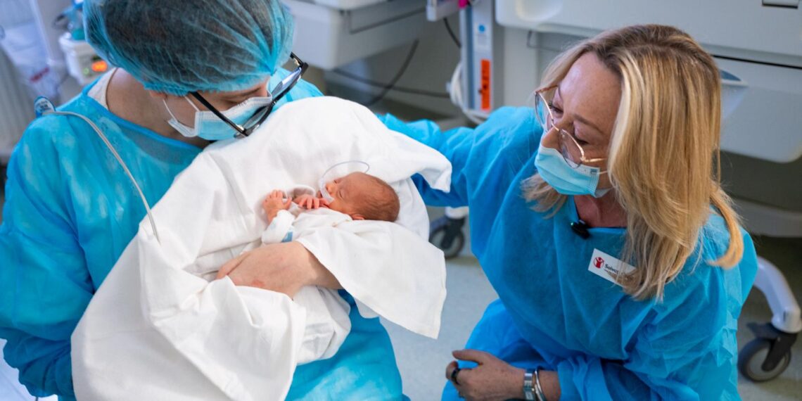 Salvați Copiii România trage un semnal de alarmă asupra importanței monitorizării sănătății mintale după naștere