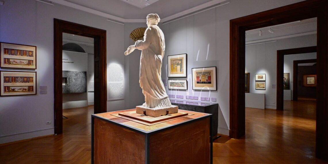 Expoziția „Fragilitatea Eternului. De la Pompeii la Grand Tour până astăzi” se prelungește până în 3 mai 2026 la Muzeul Național de Artă Timișoara
