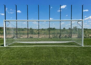 Tragedie în Timiș: a murit adolescentul de 13 ani peste care a căzut o poartă de fotbal