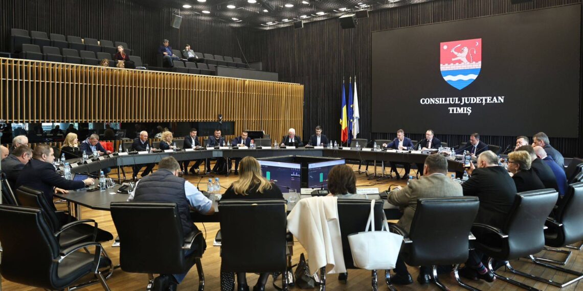 Investiții majore aprobate în Timiș: stadionul „Dan Păltinișanu”, drumuri și tabere școlare, pe lista priorităților CJ