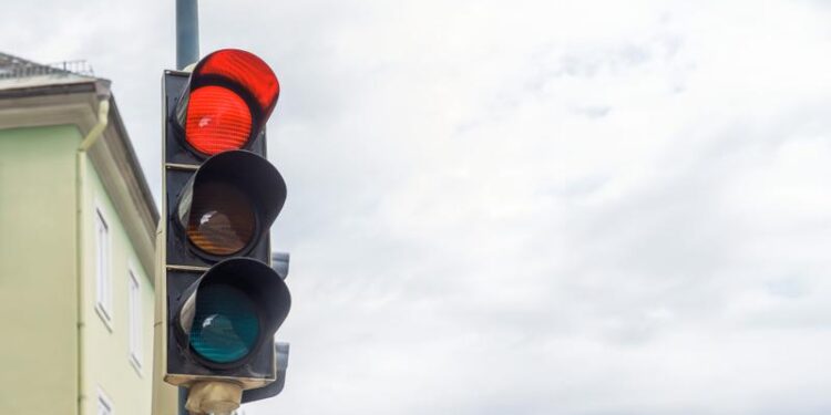 Mai multă siguranță în trafic: Primăria semaforizează intersecția Brâncoveanu–Eneas