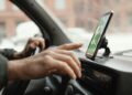 Șofer de ridesharing agresat de un client la Reșița