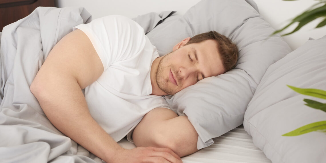 Dormim tot mai puțin și ne îmbolnăvim mai des. Somnul insuficient crește riscul de boli, accidente și probleme de sănătate