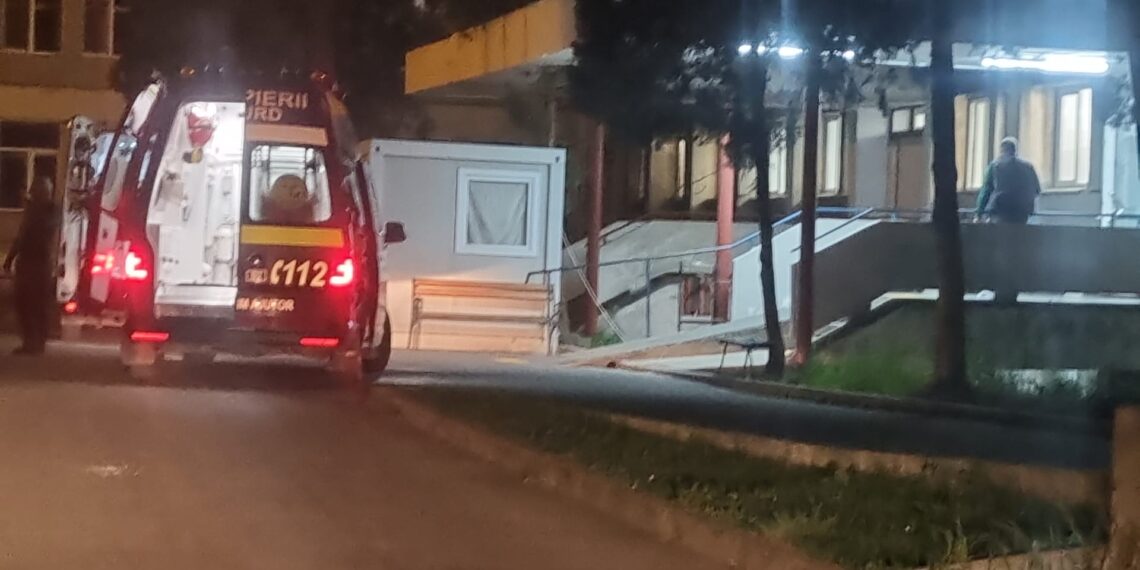 Copii blocați într-un carusel la Caransebeș: intervenție de urgență a pompierilor