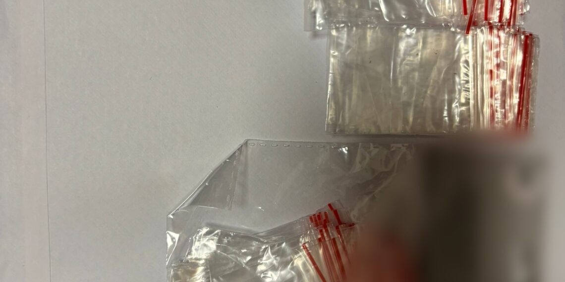 Patru persoane reținute la Timișoara pentru trafic de droguri de mare risc și substanțe psihoactive