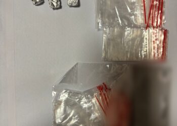 Patru persoane reținute la Timișoara pentru trafic de droguri de mare risc și substanțe psihoactive