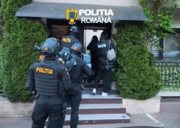 71 de percheziții domiciliare într-un dosar de criminalitate economică