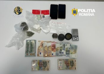 Cocaină, canabis și bani ridicați în urma perchezițiilor DIICOT la Timișoara