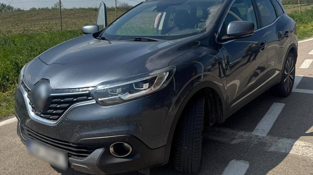 Mașină furată din Franța, confiscată la Vama Foeni