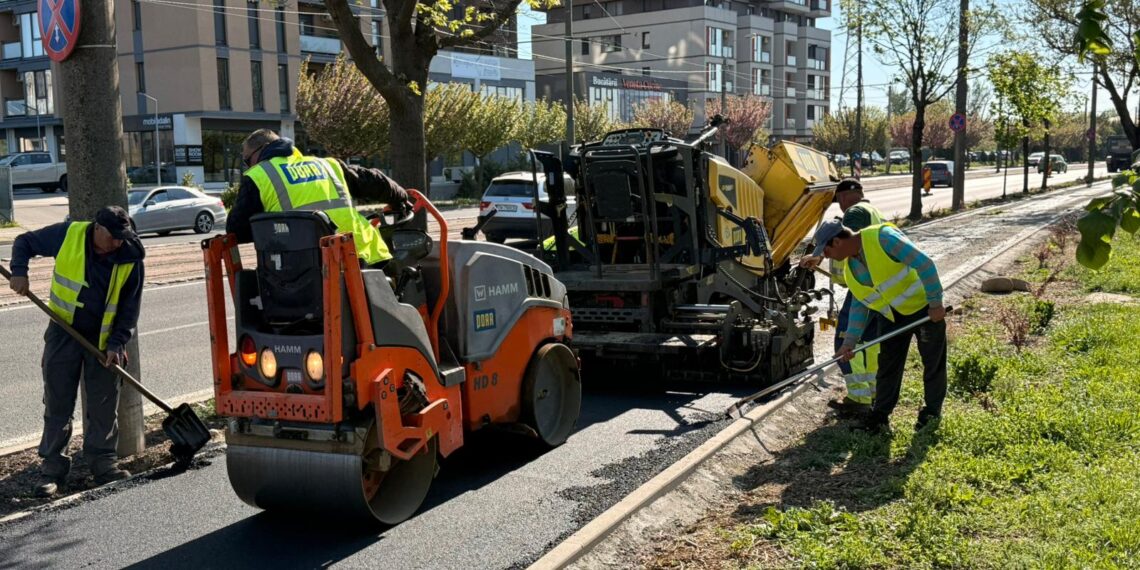 Primăria Timișoara continuă programul de reabilitare a trotuarelor în mai multe zone din oraș