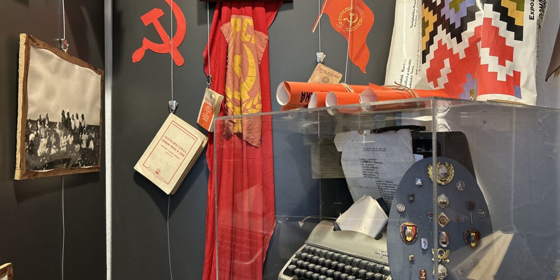 Muzeul Satului Bănățean Timișoara inaugurează expoziția permanentă „O zi din viața satului – Banatul în comunism”