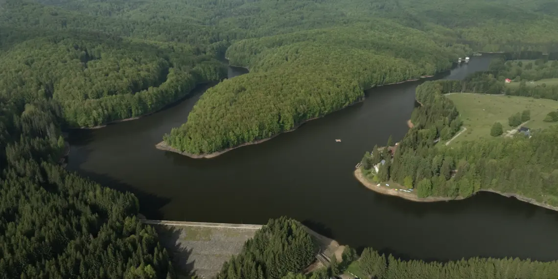 Lacul Trei Ape va fi golit temporar după aproape 50 de ani. Încep lucrări majore de modernizare
