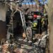 Explozie de butelie urmată de incendiu într-o locuință din Sebiș: doi vârstnici au fost răniți și transportați la spital