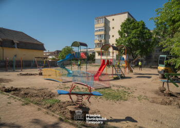 Timișoara: Primul loc de joacă modernizat prin noul acord-cadru pentru spații verzi