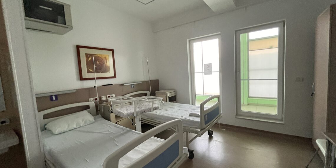 Servicii complete și îngrijire gratuită pentru mame și nou-născuți la Noua Maternitate Odobescu din Timișoara
