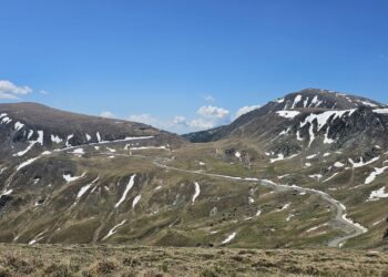 Transalpina se redeschide circulației: șoferii pot circula din nou pe unul dintre cele mai spectaculoase drumuri din România