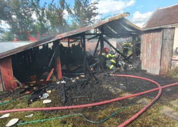 Weekend aglomerat pentru pompierii din Arad: 101 misiuni și trei incendii
