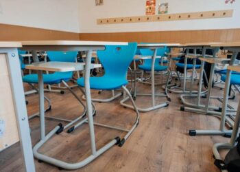 Municipalitatea continuă investițiile în educație: 14 grădinițe din oraș vor fi dotate cu mobilier nou