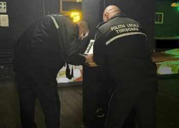 Amenzi de 34.000 de lei pentru fumat în locuri interzise. Polițiștii locali au sancționat zeci de persoane și firme din Timișoara