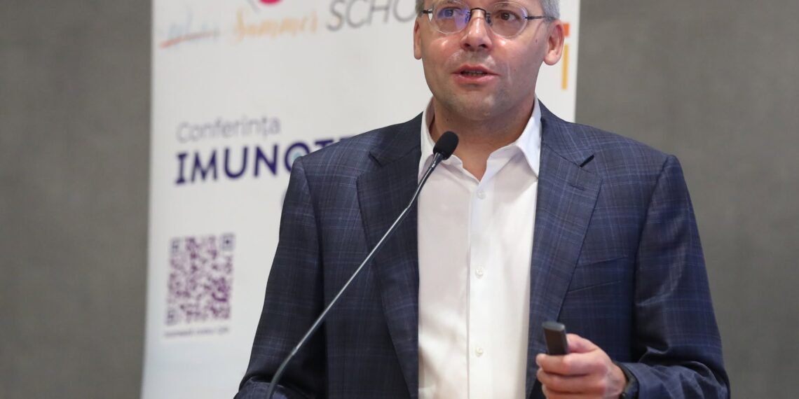 Aproape 400 de specialiști din întreaga țară se reunesc la Timișoara pentru una dintre cele mai importante conferințe de oncologie din România