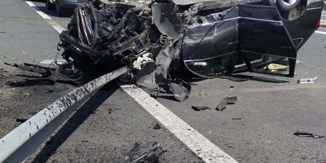 Accident pe autostrada A1, în Timiș: Trei persoane rănite după o coliziune între două autoturisme