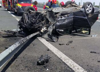 Accident pe autostrada A1, în Timiș: Trei persoane rănite după o coliziune între două autoturisme