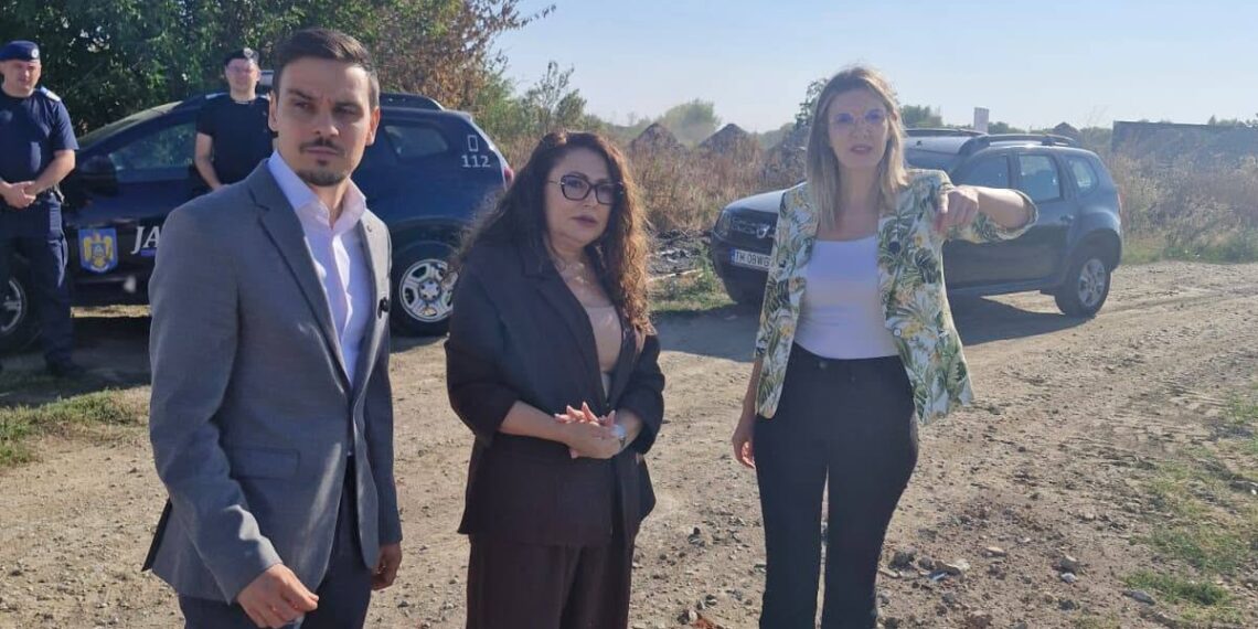 Controale ample la Săcălaz după descoperirea unei zone cu deșeuri abandonate. Ministrul Mediului și prefectul de Timiș au fost prezenți în teren