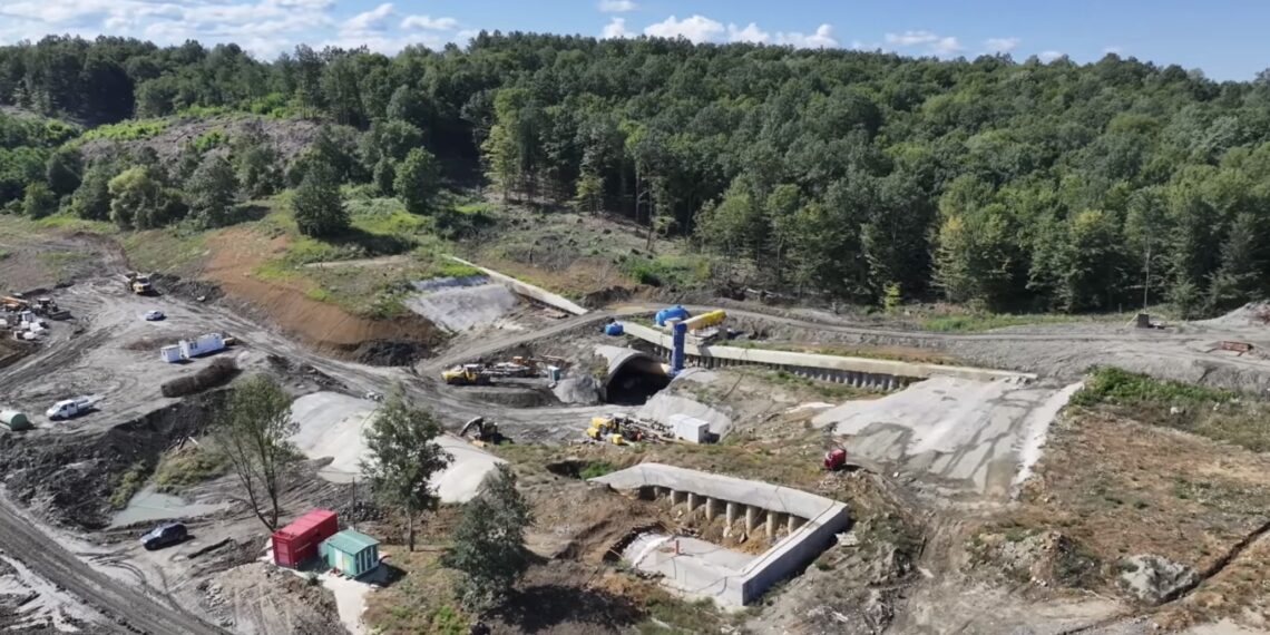 Progrese importante pe lotul lipsă al A1 Margina–Holdea: lucrările la tuneluri au depășit 90% pe unele galerii