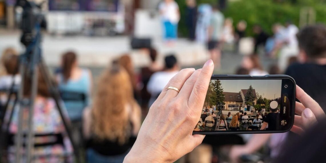Arta și tehnologia VR au cucerit Parcul Jecza