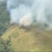 Incendii de vegetație în Caraș-Severin. Două elicoptere Black Hawk și zeci de pompieri luptă cu flăcările/Video