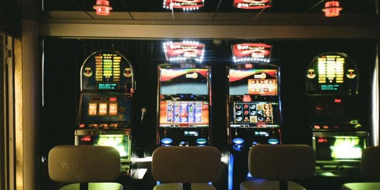 Primăria Timișoara vrea să restrângă jocurile de noroc într-o singură zonă a orașului. Operatorii vor plăti o taxă anuală de 1.500 lei/mp