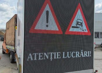 DRDP Timișoara montează panouri LED mobile pentru informarea șoferilor în timp real