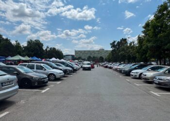 Simonis acuză Primăria Timișoara că întârzie proiectul unei parcări lângă Spitalul Județean: „De o lună așteptăm un răspuns”