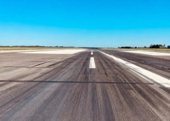 Aeroportul din Timișoara își închide pista timp de trei săptămâni. Toate zborurile vor fi suspendate