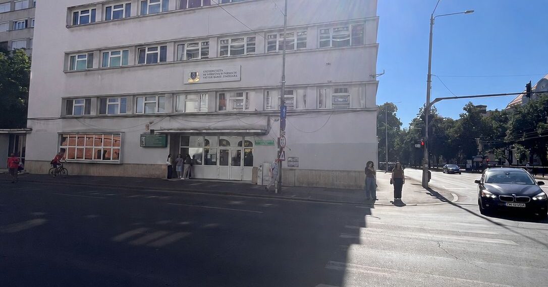 Ce greșeli transformă o problemă dentară într-o urgență